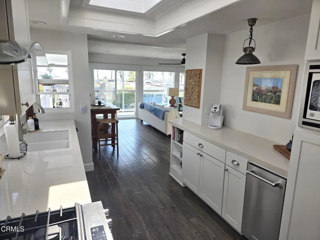 258 Whitecap Court, Port Hueneme, CA 93041 - Photo 5 of 27, Port Hueneme, CA