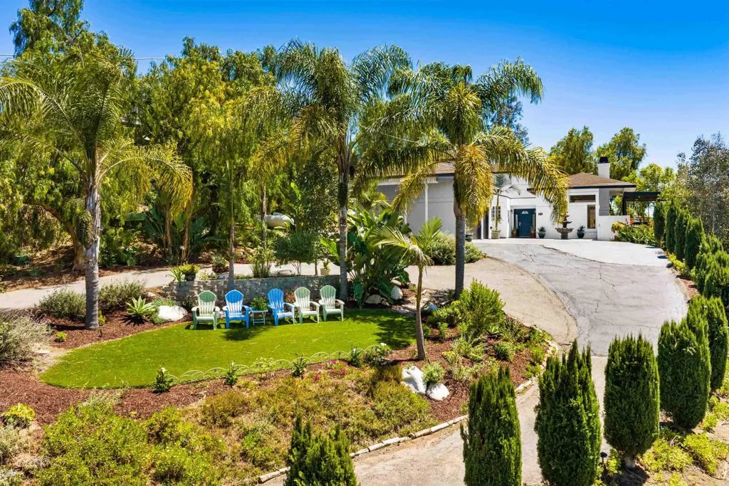 https://cdn.realtyfeed.com/cdn/127/306713622/1c51c18886363e69ea703b9bbca227ed.webp
