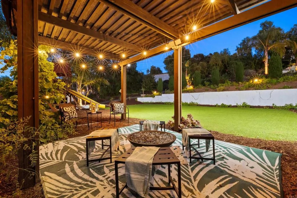 https://cdn.realtyfeed.com/cdn/127/306713622/49cdbc919db827a39be22ac5d575c741.webp
