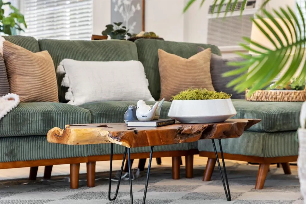 https://cdn.realtyfeed.com/cdn/127/306713622/4b2a5bc9574e3ae2779c55d966126f9d.webp