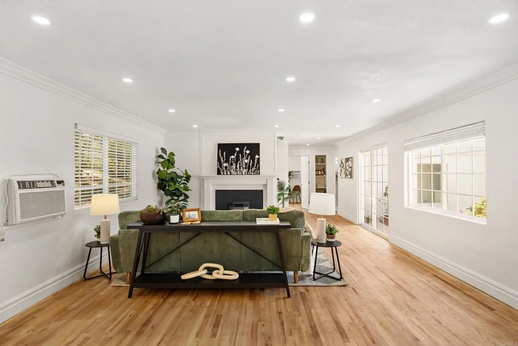 https://cdn.realtyfeed.com/cdn/127/306713622/63d12e724ae346de3442c0d01d46d592.webp