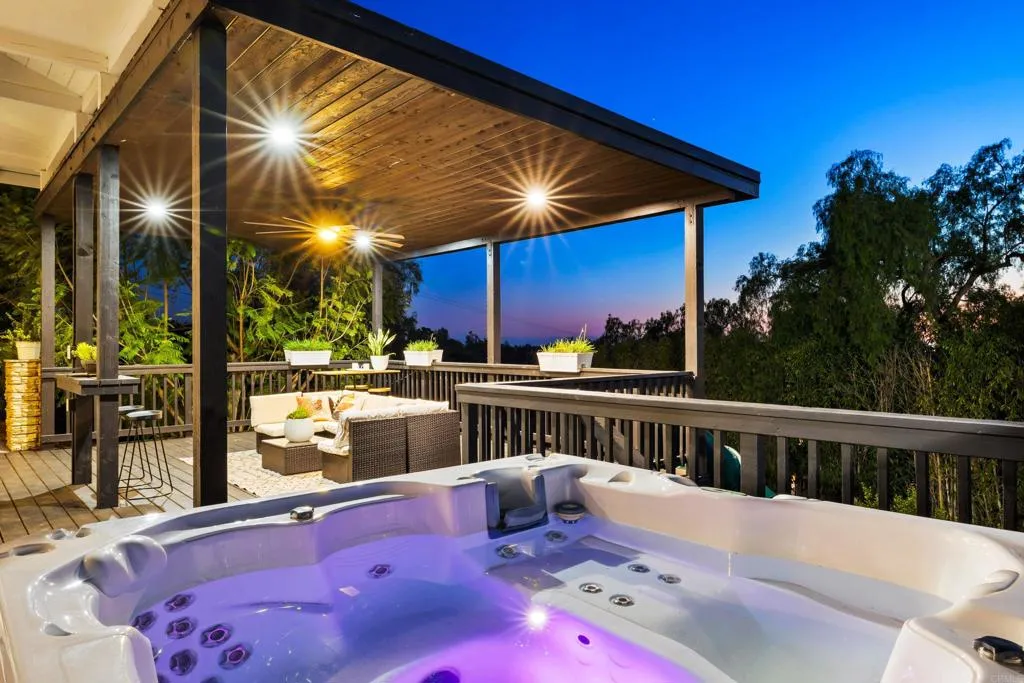https://cdn.realtyfeed.com/cdn/127/306713622/649b44e08392ab42897ec03032519760.webp