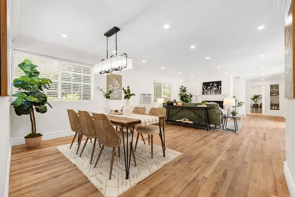https://cdn.realtyfeed.com/cdn/127/306713622/c41471f8b868b130f30577bf58bfd5d7.webp