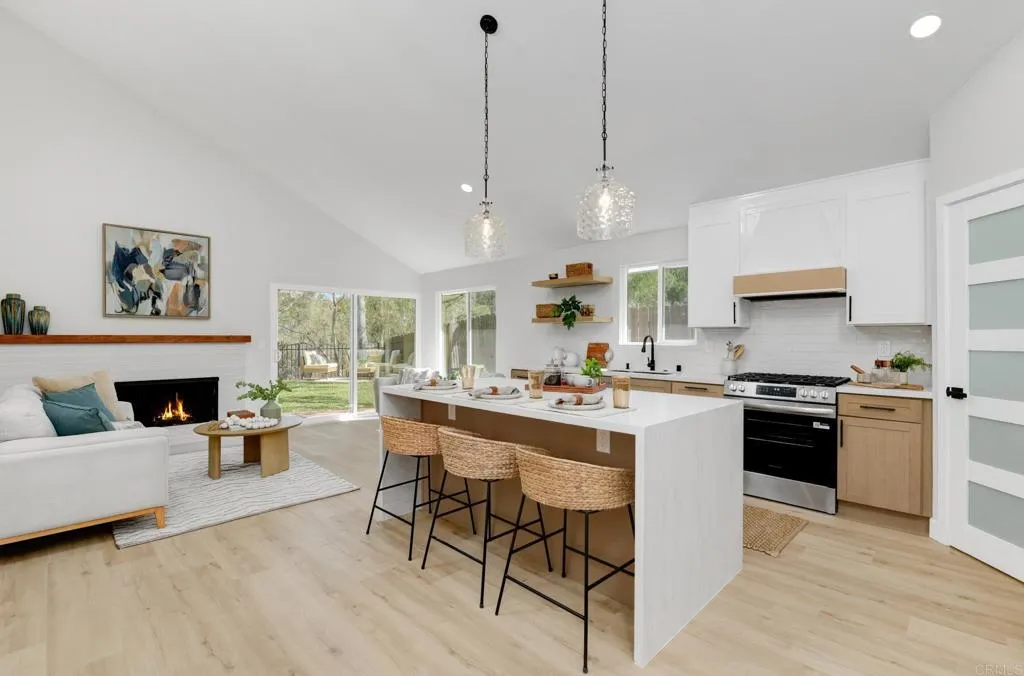 https://cdn.realtyfeed.com/cdn/127/306713623/02cbf1c1cb60c8072d85844be1c1a829.webp