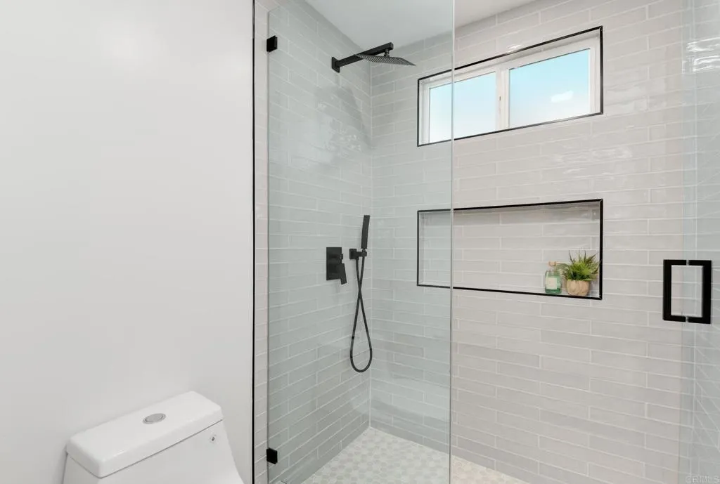 https://cdn.realtyfeed.com/cdn/127/306713623/99381d947060fbf9cf2d6b6e5c17a251.webp