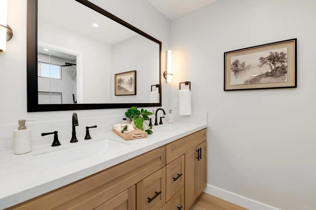 https://cdn.realtyfeed.com/cdn/127/306713623/c7dc925ad414c5e940154902f1c278cd.webp