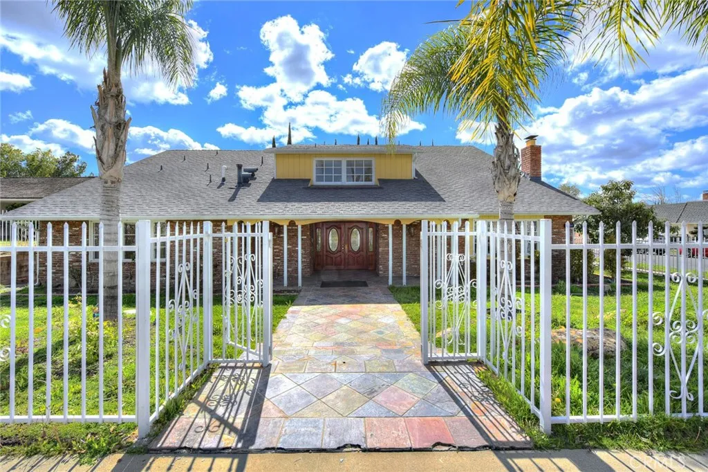 Chatsworth, CA 91311