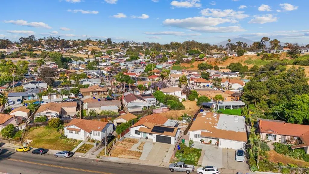 https://cdn.realtyfeed.com/cdn/127/306713654/f8a4eb9ffe74d6288165b12452667a9e.webp
