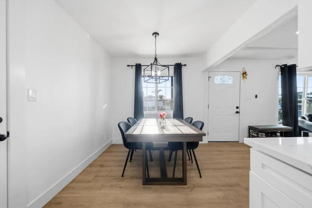 https://cdn.realtyfeed.com/cdn/127/306713654/ffe1ea395c1adbb81ef01ab229055b88.webp