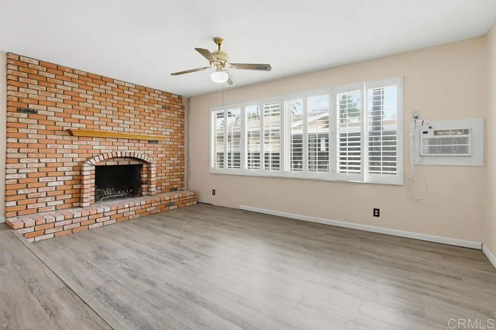https://cdn.realtyfeed.com/cdn/127/306713656/0883172b9c6ca93527974197863849ed.webp