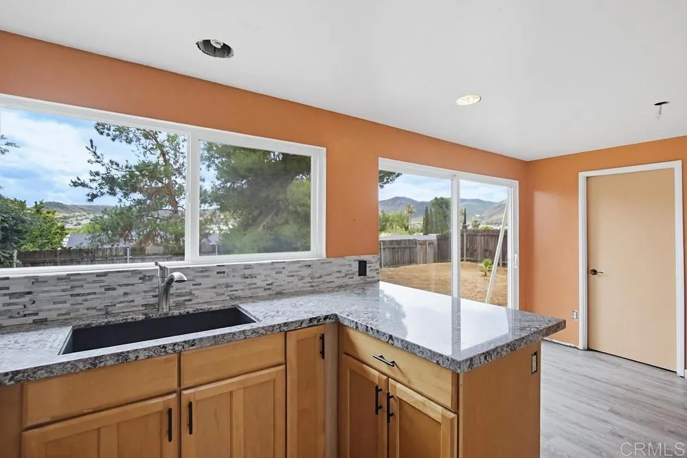 https://cdn.realtyfeed.com/cdn/127/306713656/0f5306732a81e2fe104e7d6559bb6846.webp