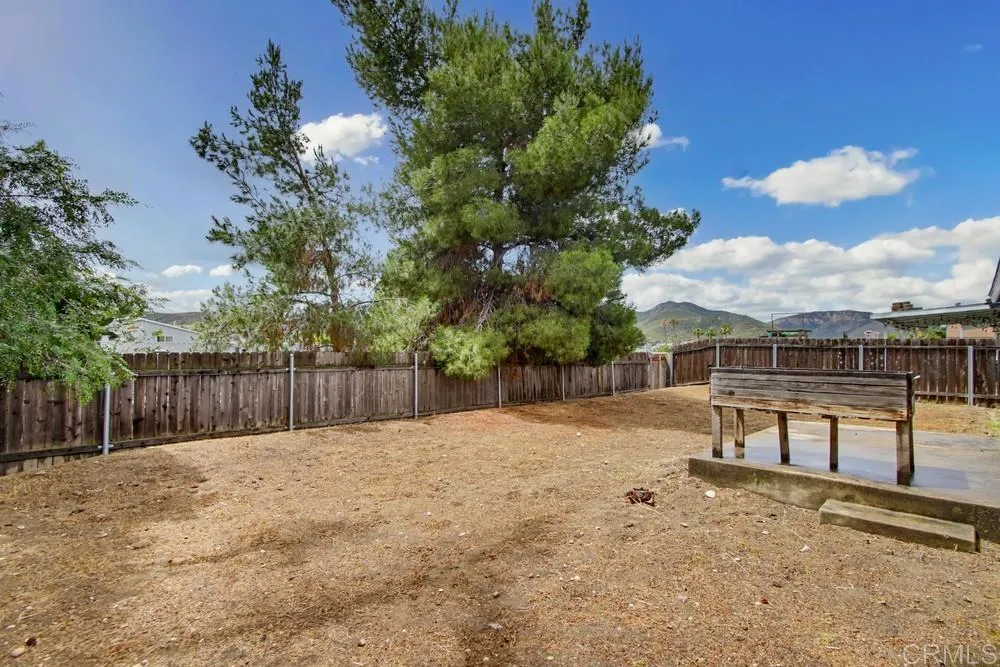 https://cdn.realtyfeed.com/cdn/127/306713656/634f346a63340b8d833ebe780ff8aab7.webp