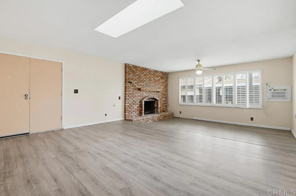 https://cdn.realtyfeed.com/cdn/127/306713656/9e52094015c4d37b4786bf80629ecb10.webp