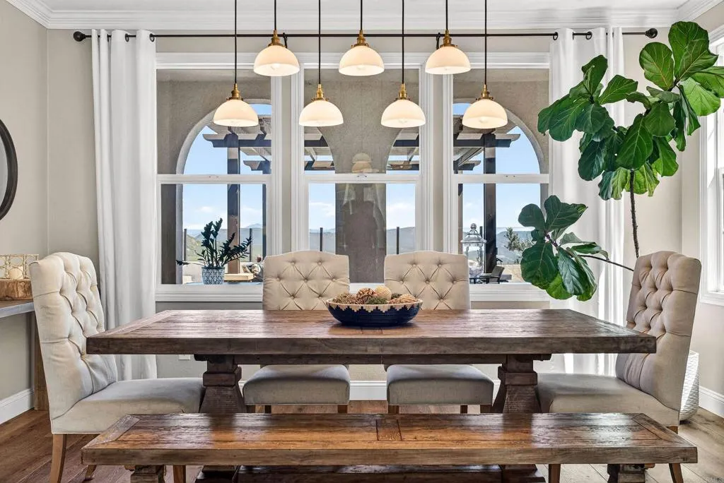 https://cdn.realtyfeed.com/cdn/127/306713664/066ba5dcd73f003b61c0ee2fcfb745aa.webp