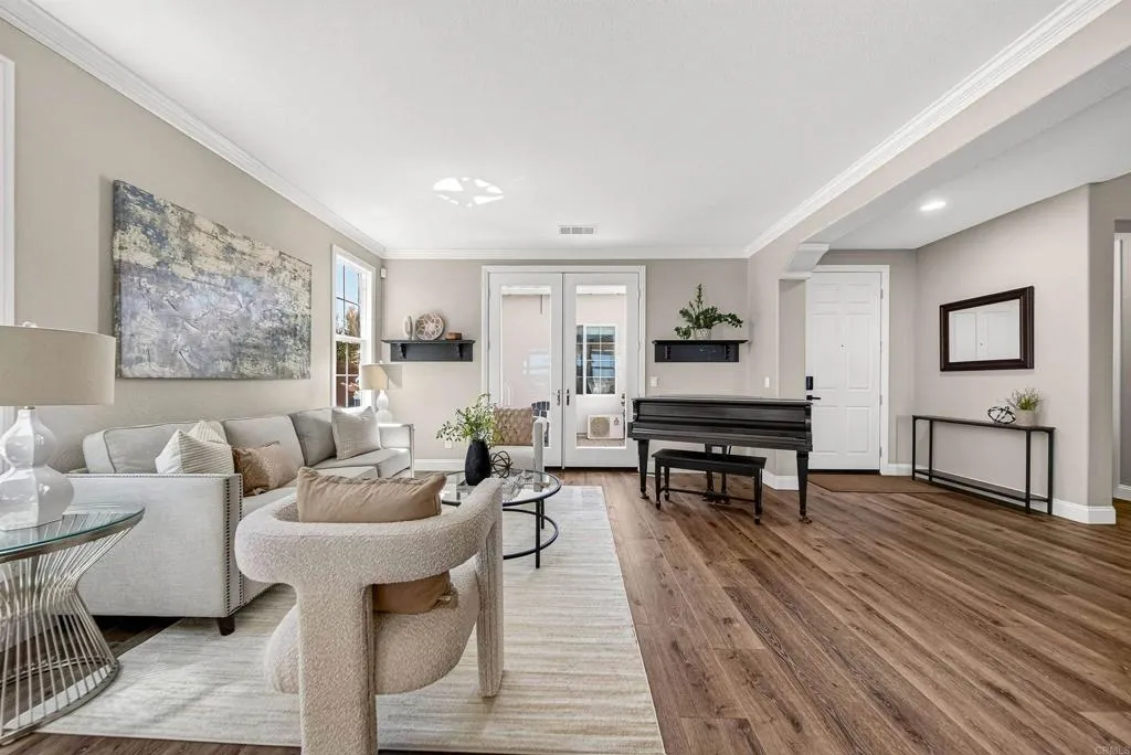 https://cdn.realtyfeed.com/cdn/127/306713664/1e1948d09d32b266676b5d9a53d0ad79.webp