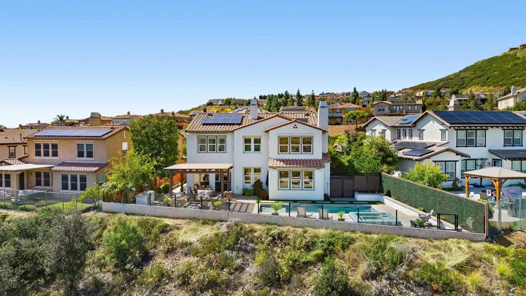 https://cdn.realtyfeed.com/cdn/127/306713664/3e809867d2dd980ee7c8387ef824614e.webp