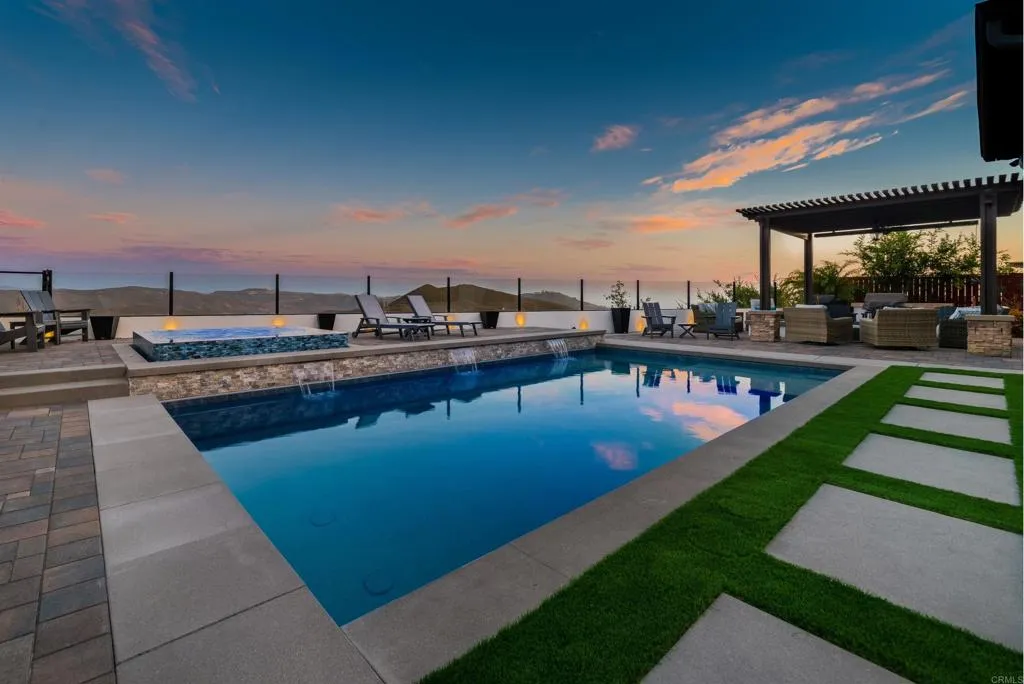 https://cdn.realtyfeed.com/cdn/127/306713664/87402d8bcfa32c66e46d0de2b6e1c61c.webp