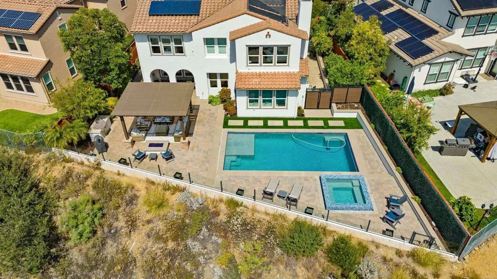 https://cdn.realtyfeed.com/cdn/127/306713664/aeb70ddd074b0f9793185949a080b299.webp