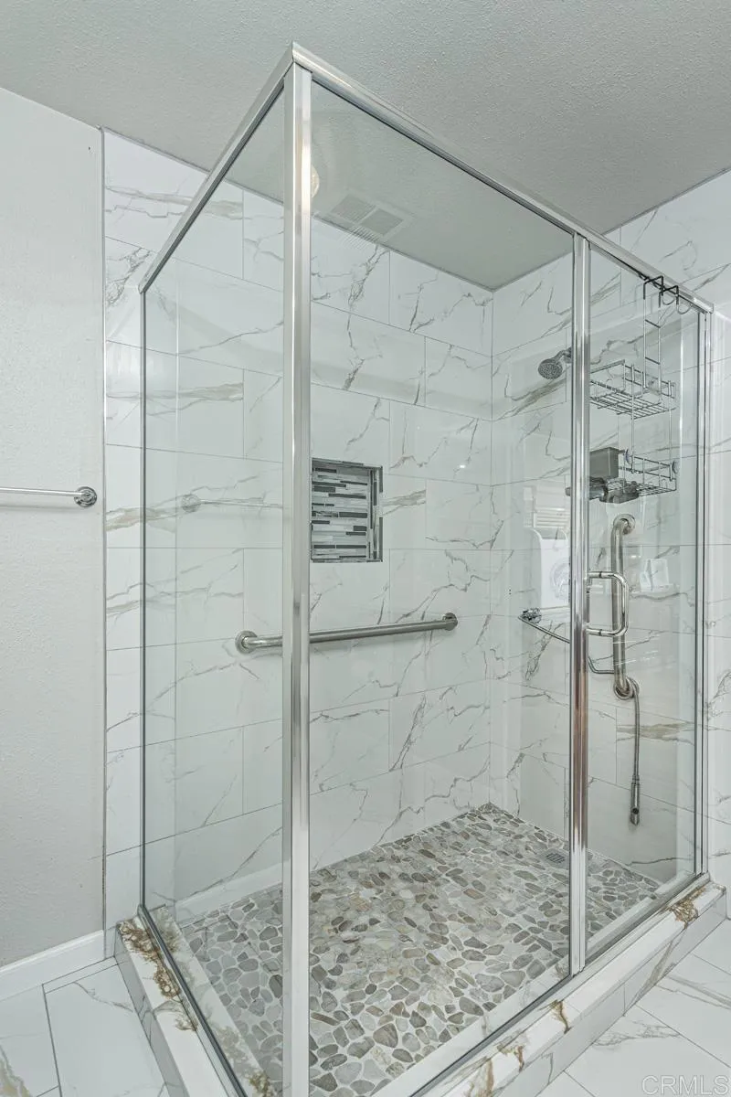 https://cdn.realtyfeed.com/cdn/127/306713681/415947ab1c6c5577e61ce6ce1a7c7b89.webp