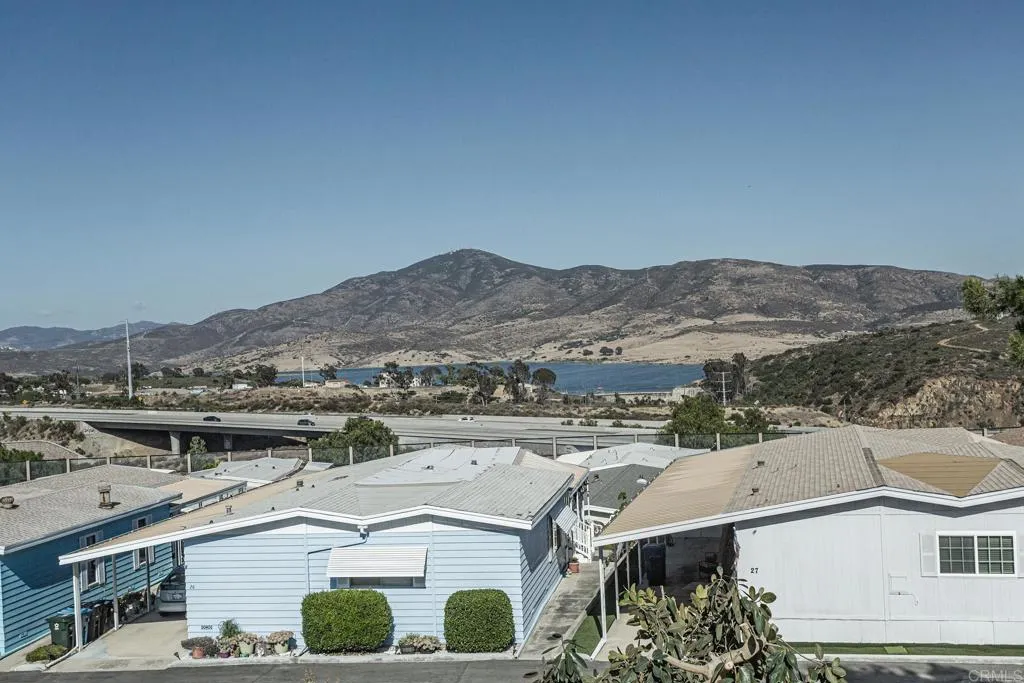 https://cdn.realtyfeed.com/cdn/127/306713681/7c2ea27b63b6bef1b62d6a36a88d5bd9.webp