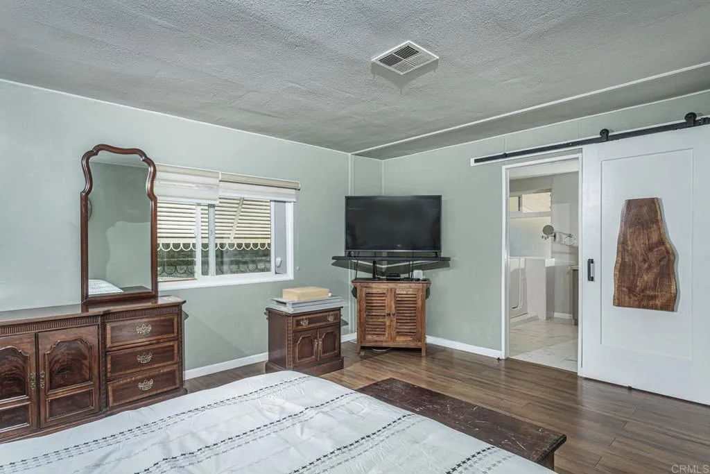 https://cdn.realtyfeed.com/cdn/127/306713681/8b9d05bdc6b775beb7a87da5a8117b5e.webp