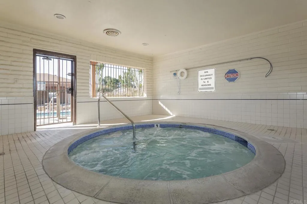 https://cdn.realtyfeed.com/cdn/127/306713681/bd263f89408616cd91046895c3bb88b3.webp
