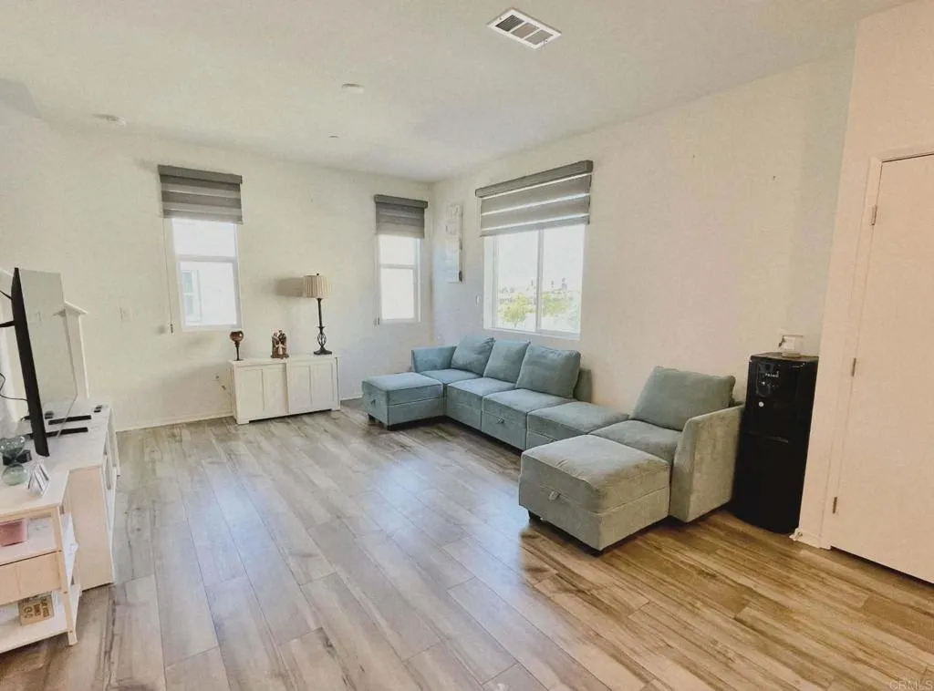Photo #12: PTP2603523 Listing: Photo #12