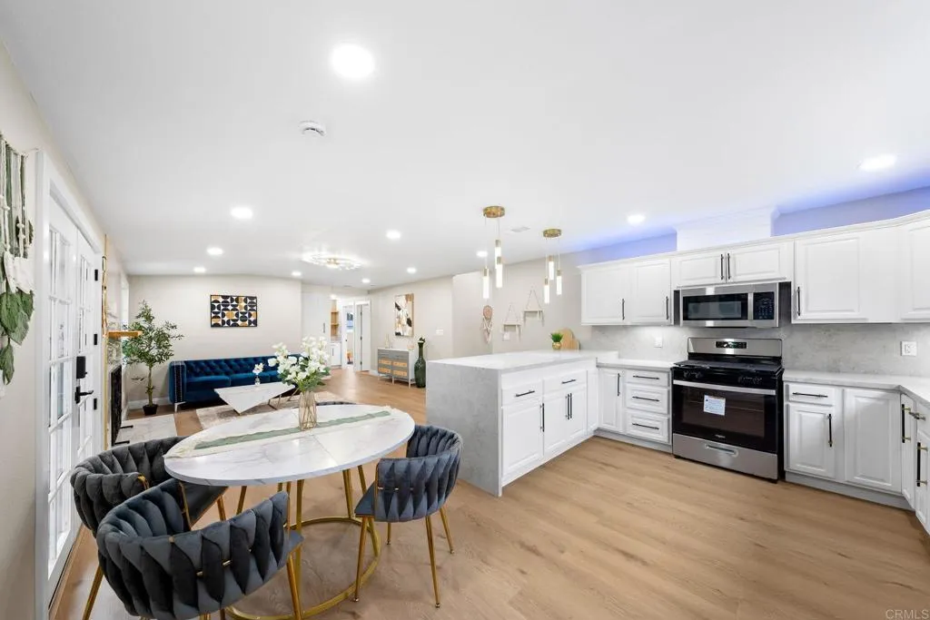 https://cdn.realtyfeed.com/cdn/127/306713688/a8a9a6c638b557f8e5ffd1895813372c.webp