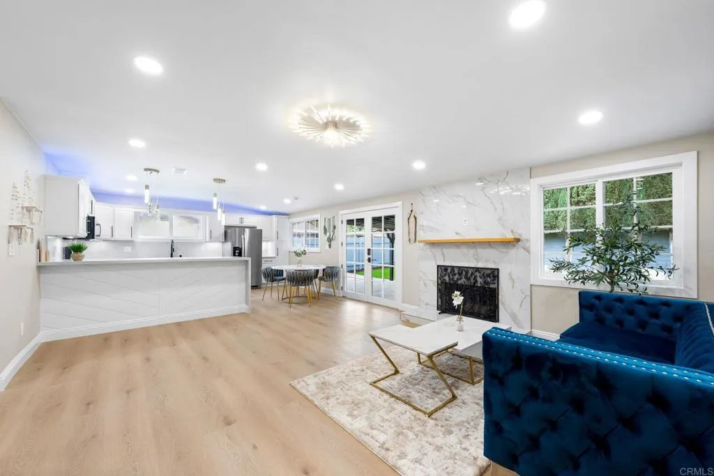 https://cdn.realtyfeed.com/cdn/127/306713688/edbf5acc640705dca88799c1d856ecd3.webp