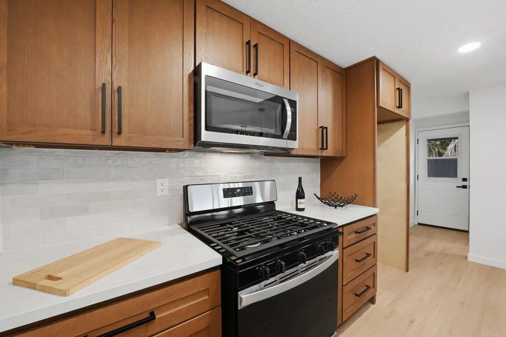 https://cdn.realtyfeed.com/cdn/127/306713693/418a4c226e2b94e3fbf0d0af595f0f2c.webp