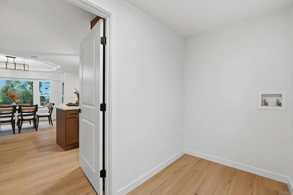 https://cdn.realtyfeed.com/cdn/127/306713693/5500fc9d2a33a5d096fe88f364038eff.webp