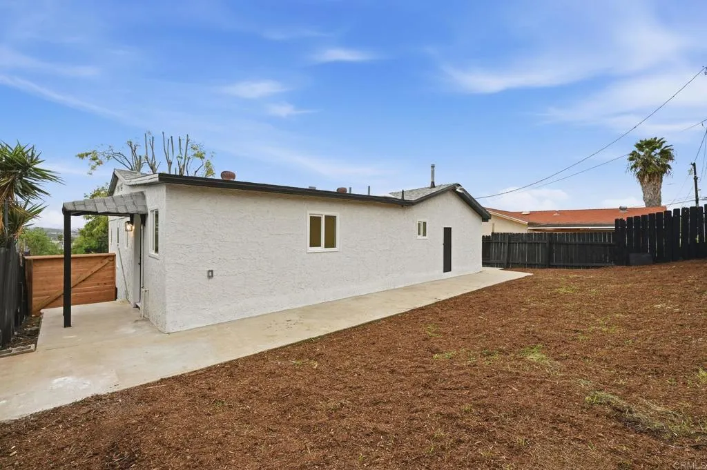 https://cdn.realtyfeed.com/cdn/127/306713693/ba1e67304d841b027d861b4bf900604e.webp
