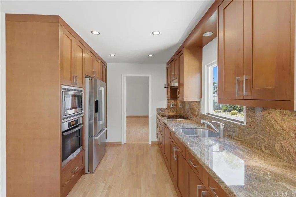 https://cdn.realtyfeed.com/cdn/127/306713694/b4f6c4736144c51ed5118e8ac0cf2fcc.webp