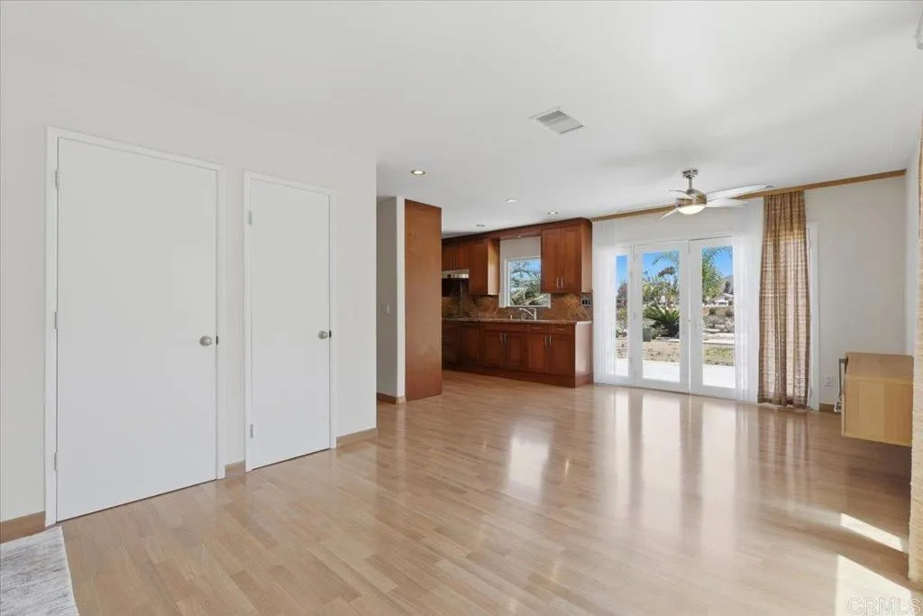 https://cdn.realtyfeed.com/cdn/127/306713694/d876c050d904c84ef5ba9537118687b6.webp