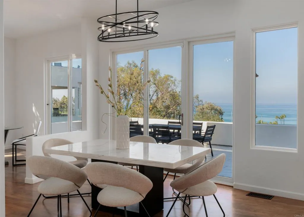 https://cdn.realtyfeed.com/cdn/127/306713699/9aa0530f89766afb0f5ac484f03916a0.webp