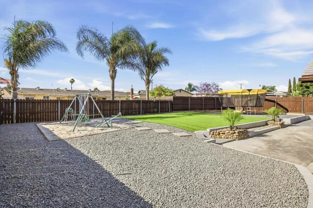https://cdn.realtyfeed.com/cdn/127/306713730/092759ce6b4f203478179155f7adbe19.webp