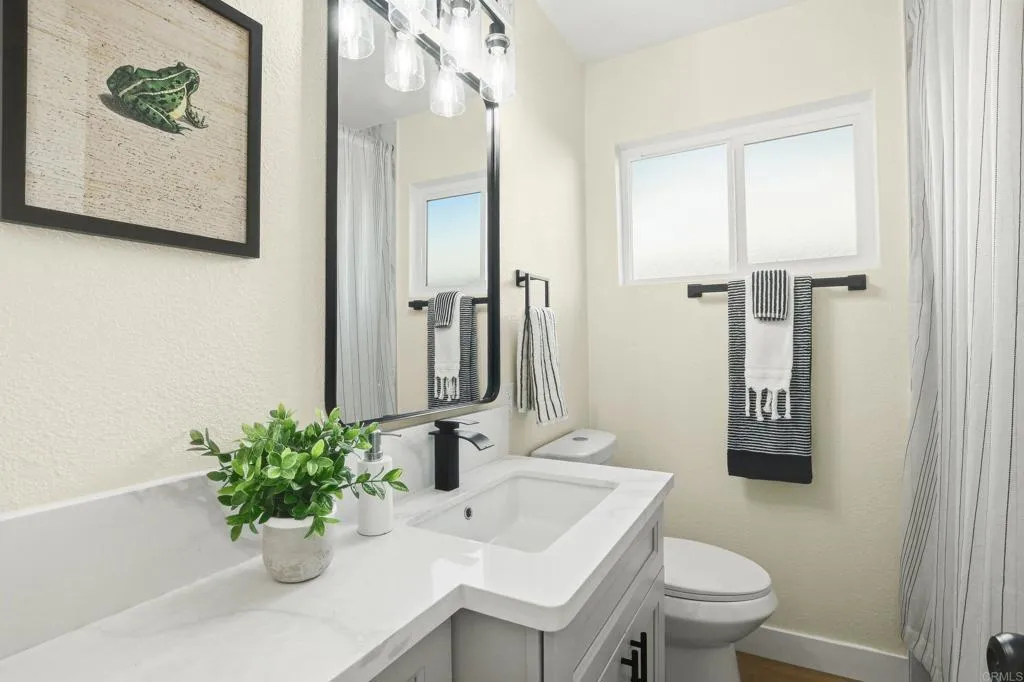https://cdn.realtyfeed.com/cdn/127/306713730/3f1aed582f33e6ad52916e1d64d3238c.webp