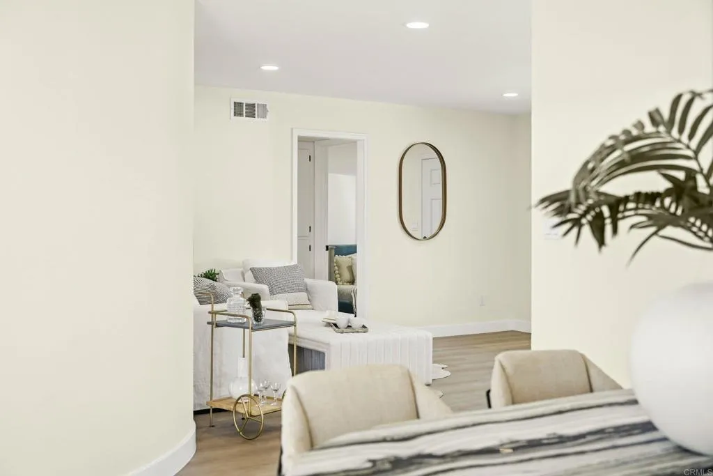 https://cdn.realtyfeed.com/cdn/127/306713730/6f22fcedeb992d917cfddabf98d0a2ba.webp