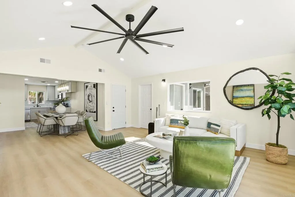 https://cdn.realtyfeed.com/cdn/127/306713730/d10737f936fe1ed47a695b86989b8a24.webp