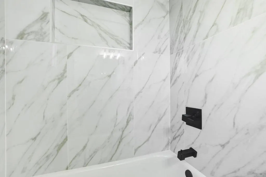 https://cdn.realtyfeed.com/cdn/127/306713730/e611ae999b5b7d921619fd4c7aeff05b.webp