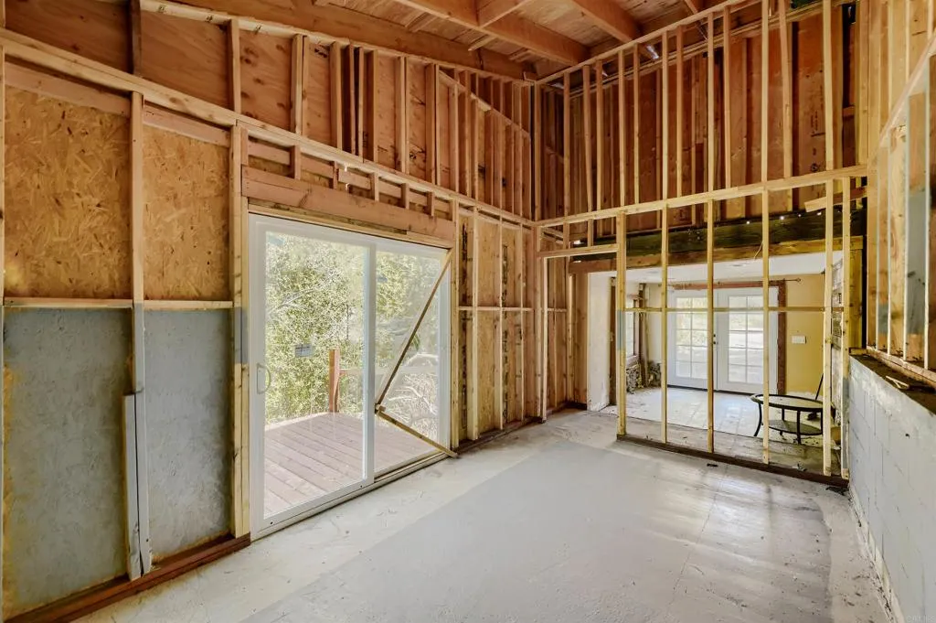 https://cdn.realtyfeed.com/cdn/127/306713732/e2c5c7642dc924d0d1956eb9f862a6a6.webp
