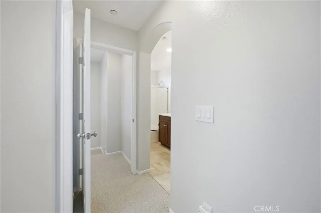 https://cdn.realtyfeed.com/cdn/127/306713733/43e4306768b50c2c800a2981ffde2e91.webp