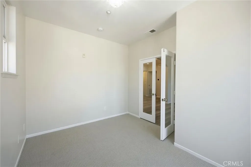 https://cdn.realtyfeed.com/cdn/127/306713733/6fbcad095e567e292cf0e0b17ed5027a.webp