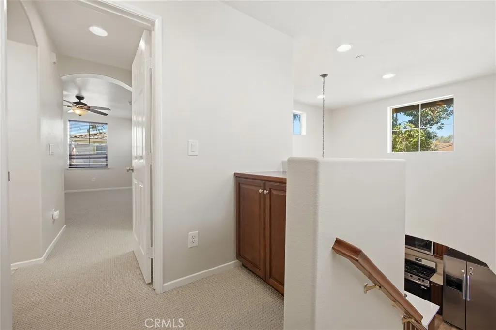 https://cdn.realtyfeed.com/cdn/127/306713733/8b5aa344512bc710ccd2b04edc02d87f.webp
