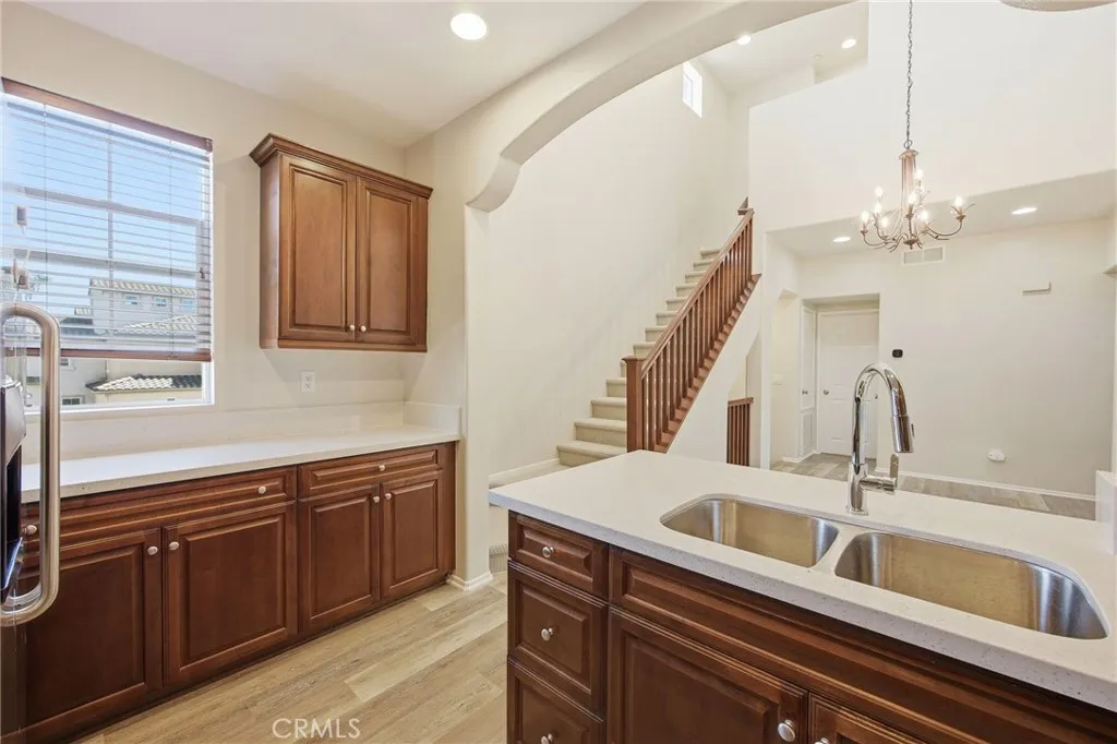 https://cdn.realtyfeed.com/cdn/127/306713733/97fe25de954b0308576daf7390c849dc.webp
