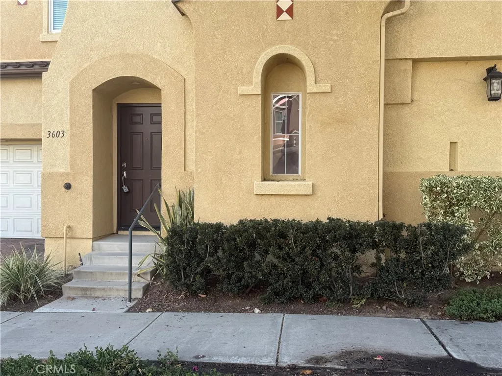 Photo #4: IV26092942 Listing: Photo #4