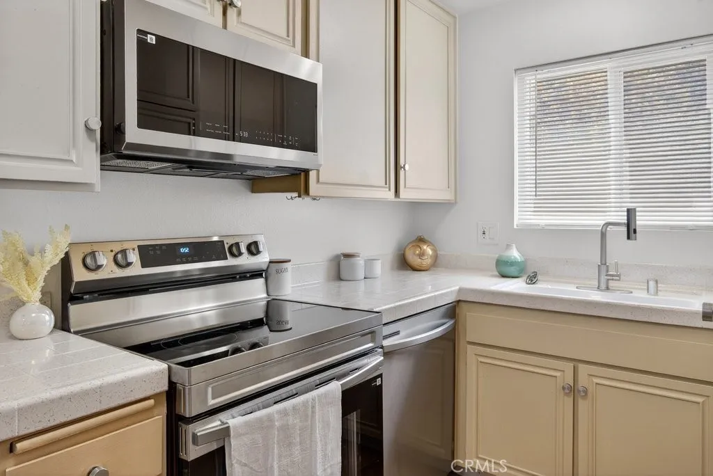 28500 Via Princesa UNIT D, Murrieta, CA, 92563