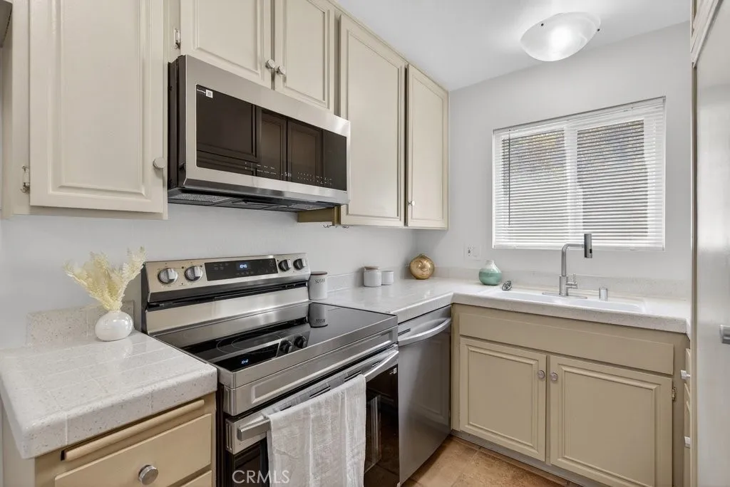 28500 Via Princesa UNIT D, Murrieta, CA, 92563