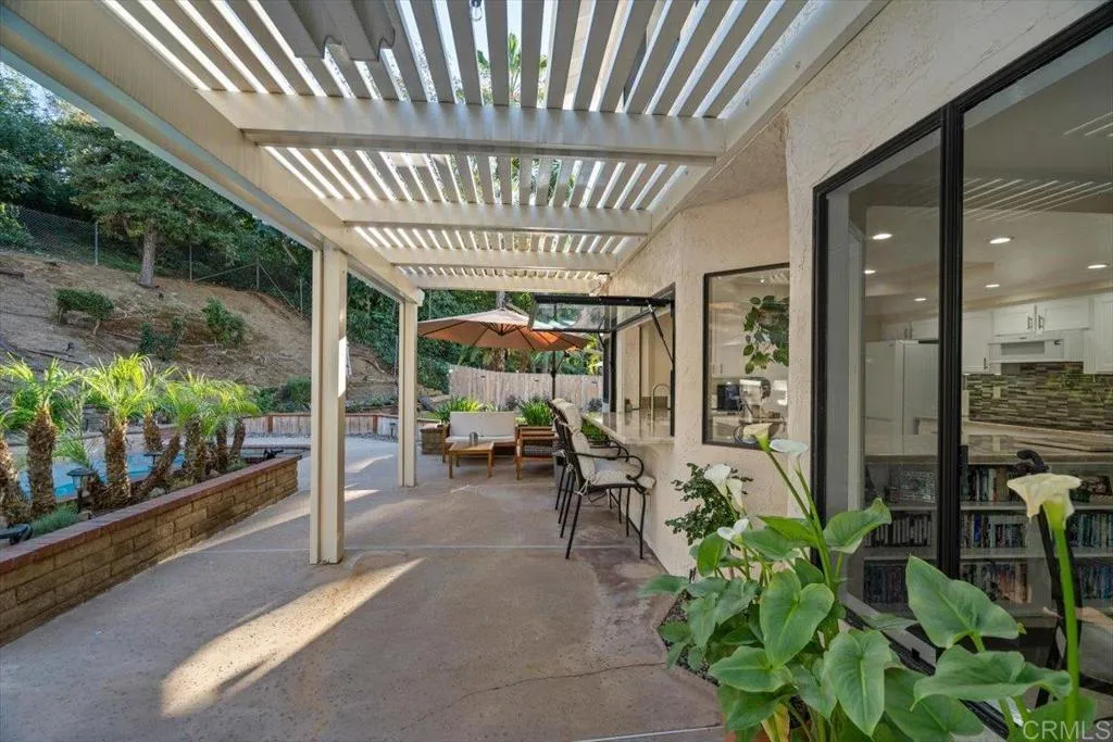 https://cdn.realtyfeed.com/cdn/127/306713832/eb203416705821e9926290a7978f6b08.webp