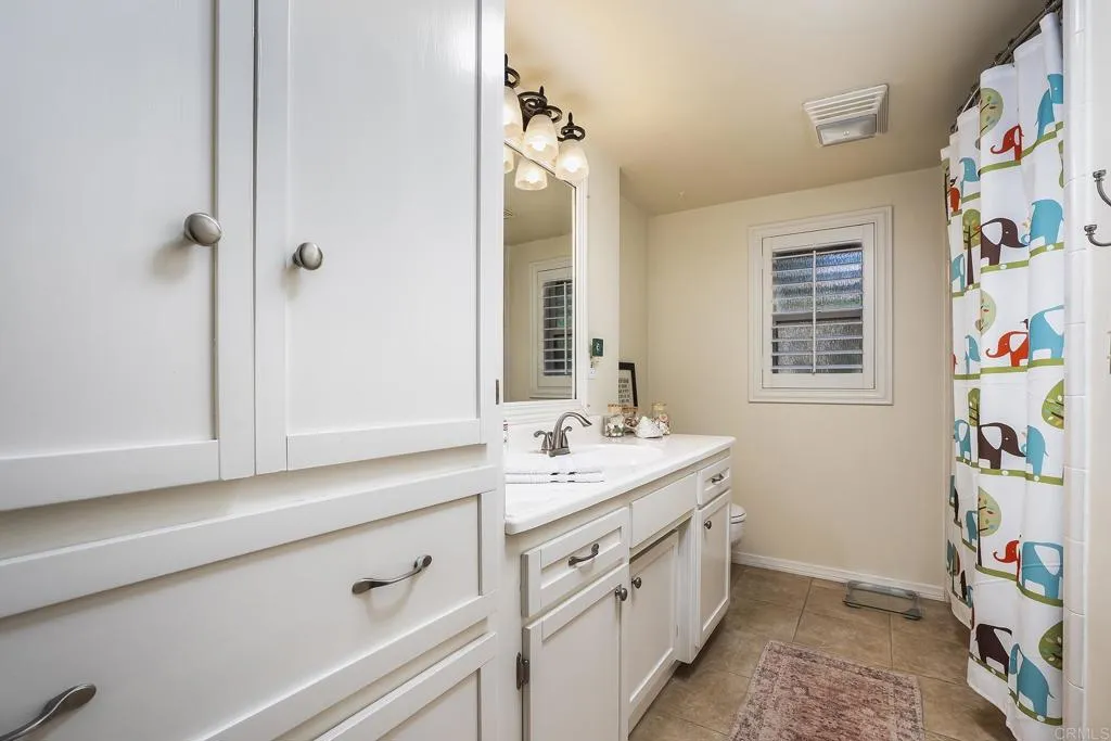 https://cdn.realtyfeed.com/cdn/127/306713845/16f179ccbdcd4752a60acd76b489f484.webp